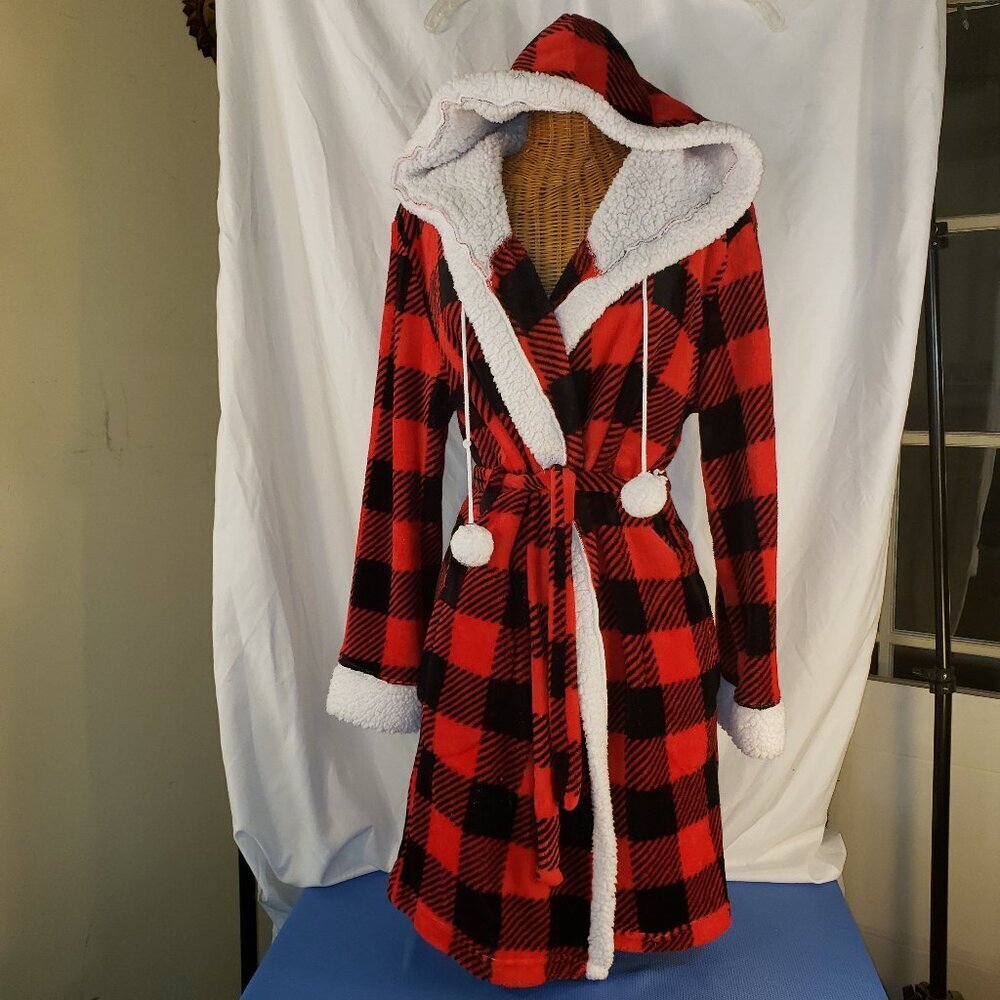 Em & Alfie Women's "Let's Cuddle" Red and Black Buffalo Plaid Hooded Robe - OS